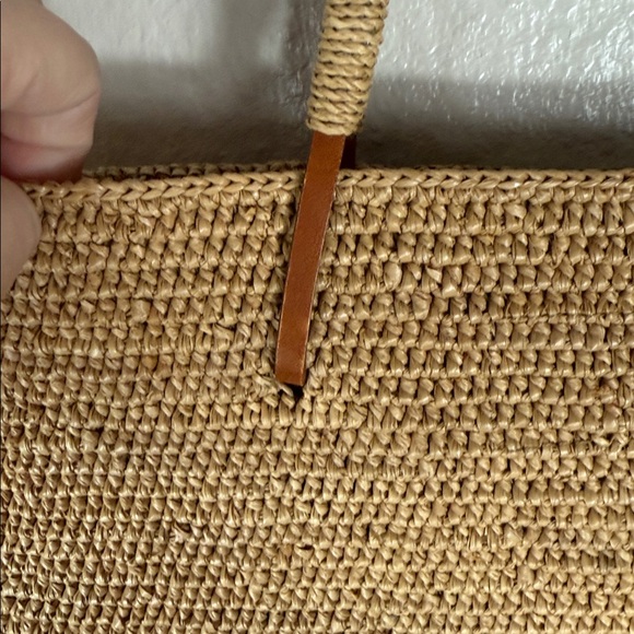 Sezane Rare Francisco Woven Tote Bag - Picture 10 of 10